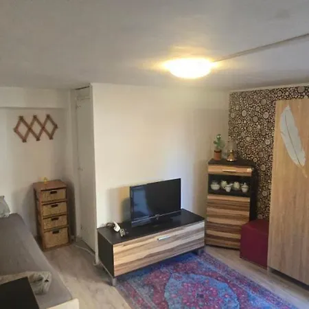 Appartamento Small, Cozy Tiny Apartment, Complete